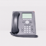 en pixelbild av en telefon med en grön skärm