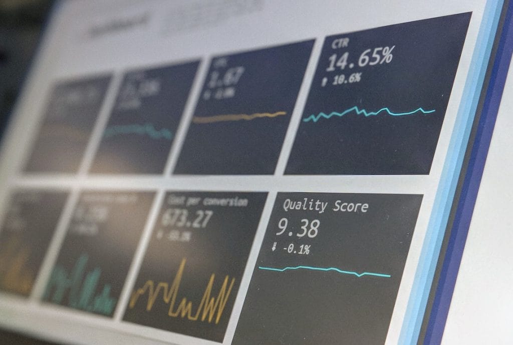 a computer monitor shows a quality score of 9.38