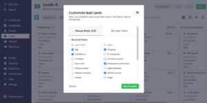uma captura de tela de uma janela pop-up que diz "Customize lead cards" (Personalizar cartões de lead)